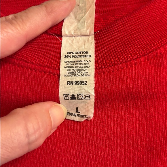 Texas Tech University Red Crewneck Sweatshirt Glitter Letter Graphic Size Large - Picture 10 of 11